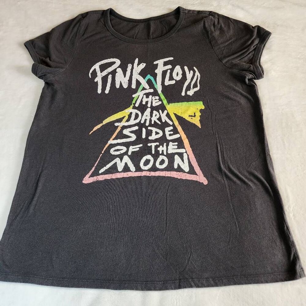 Pink Floyd The Dark Side Of The Moon Graphic Tshirt Size XL